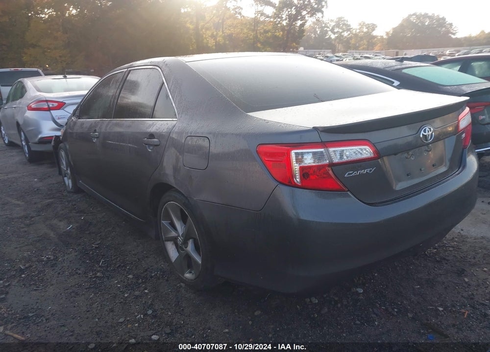 2014 TOYOTA CAMRY SE SPORT VIN: 4T1BF1FK1EU803613