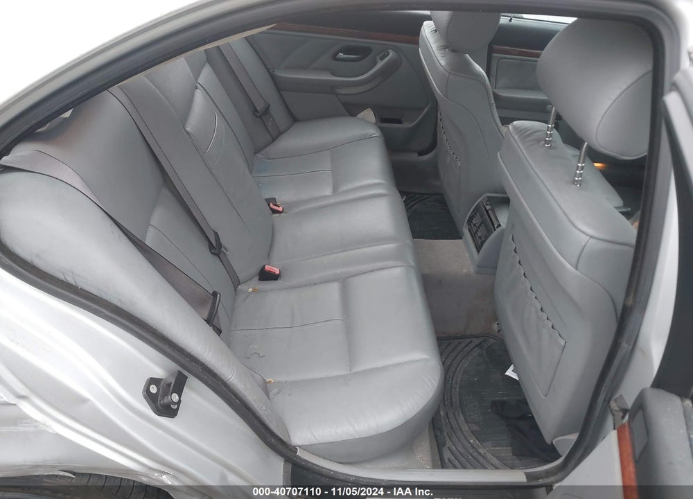 2000 BMW 528IA VIN: WBADM6340YGU25385