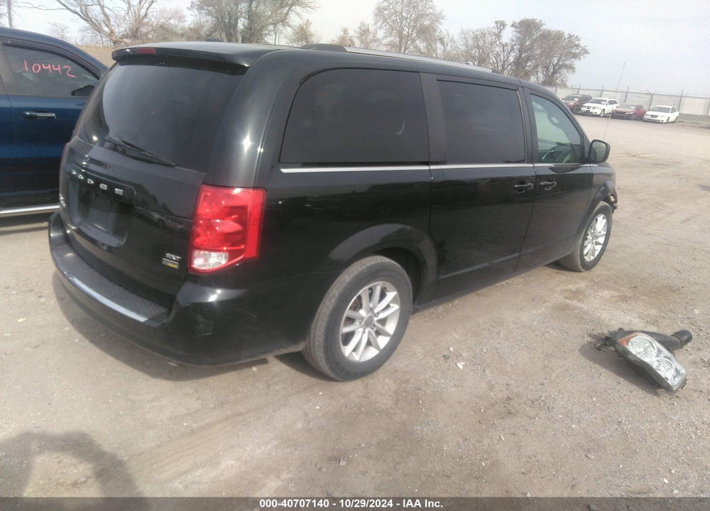 2019 DODGE GRAND CARAVAN SXT VIN: 2C4RDGCGXKR557827