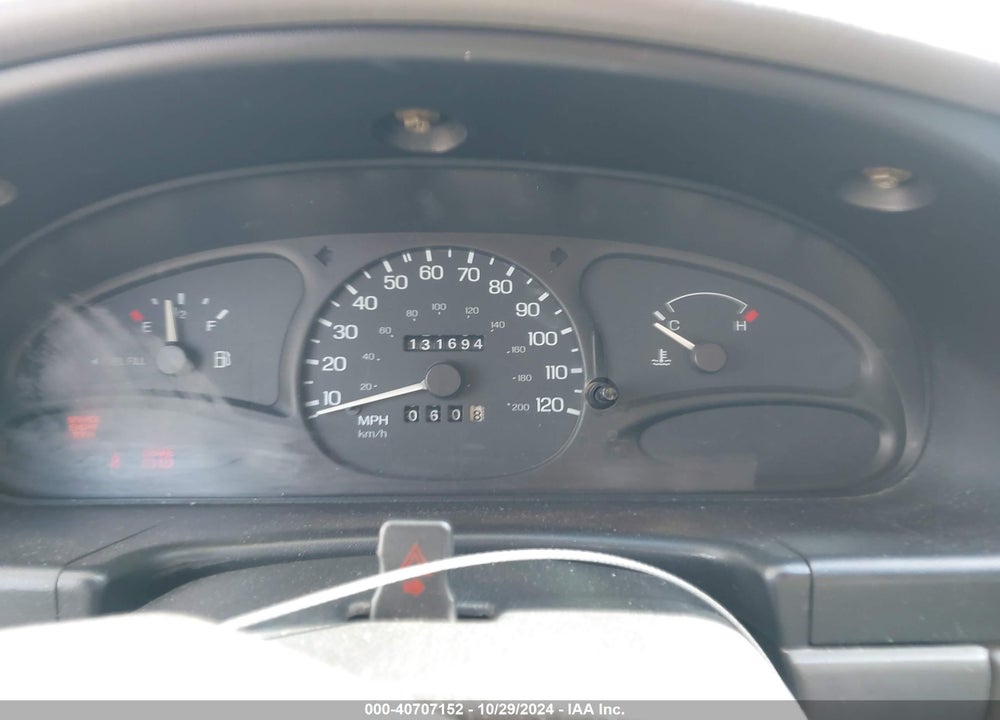 1997 FORD ESCORT VIN: 1FALP10P5VW151552