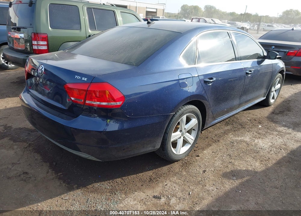 2013 VOLKSWAGEN PASSAT 2.0L TDI SE VIN: 1VWBN7A3XDC053057