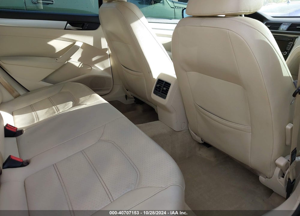2013 VOLKSWAGEN PASSAT 2.0L TDI SE VIN: 1VWBN7A3XDC053057