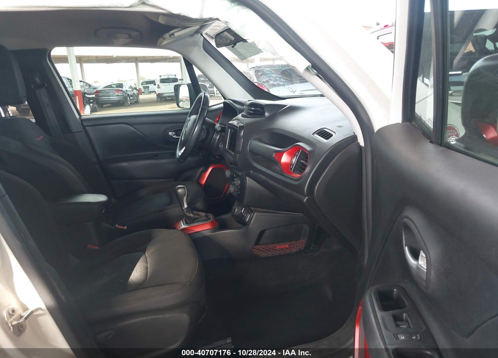 2019 JEEP RENEGADE TRAILHAWK 4X4 VIN: ZACNJBC14KPK10016