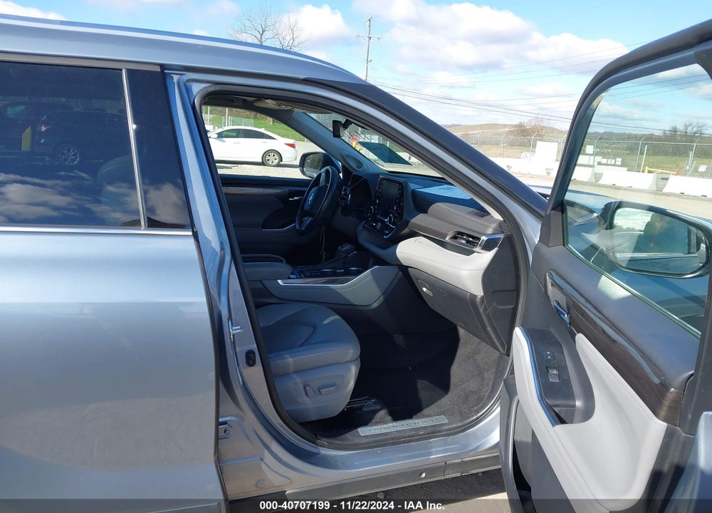 2021 TOYOTA HIGHLANDER HYBRID LIMITED VIN: 5TDXBRCH9MS059985