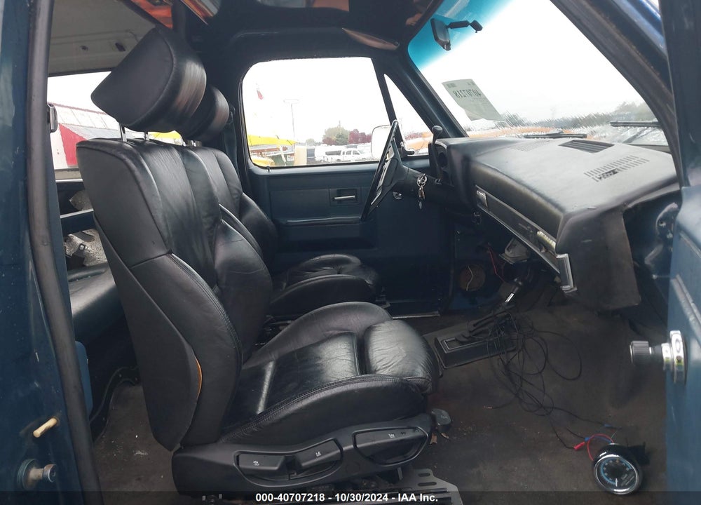 1988 CHEVROLET BLAZER V10 VIN: 1GNEV18K7JF150275