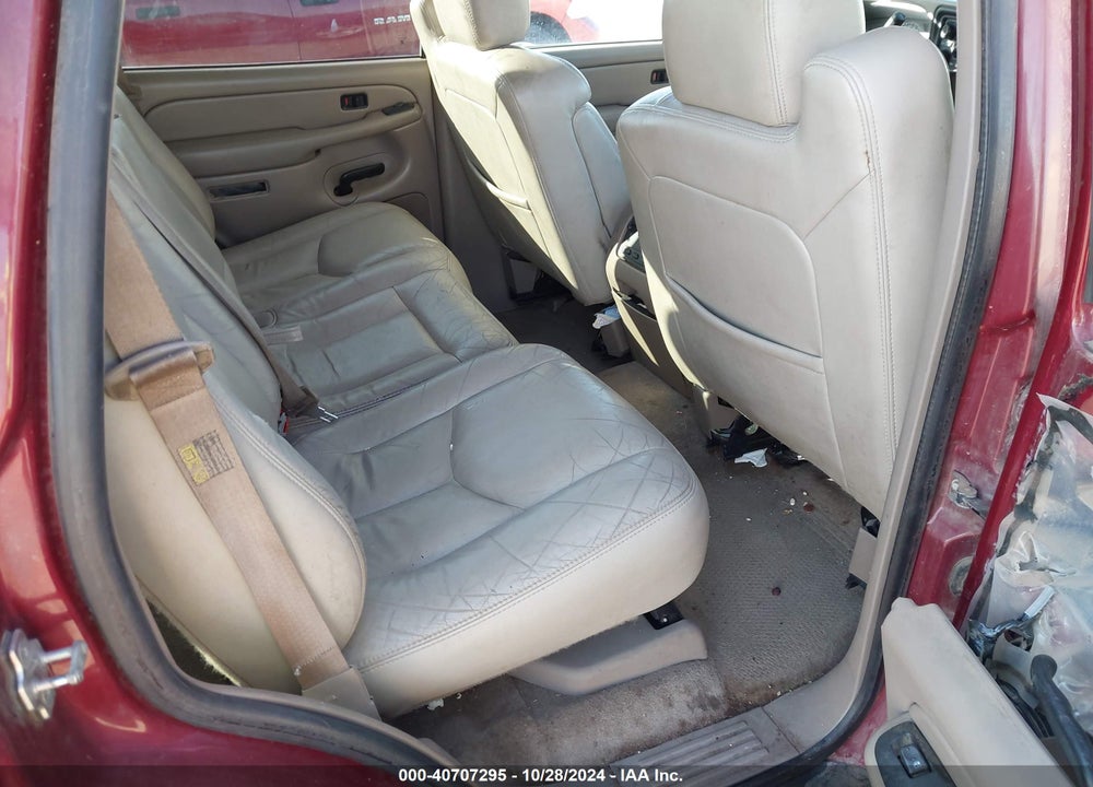 2004 CHEVROLET TAHOE LS VIN: 1GNEK13Z14R211572
