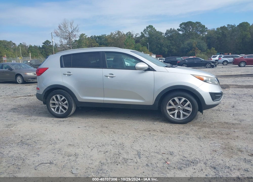 2016 KIA SPORTAGE LX VIN: KNDPB3AC2G7842035