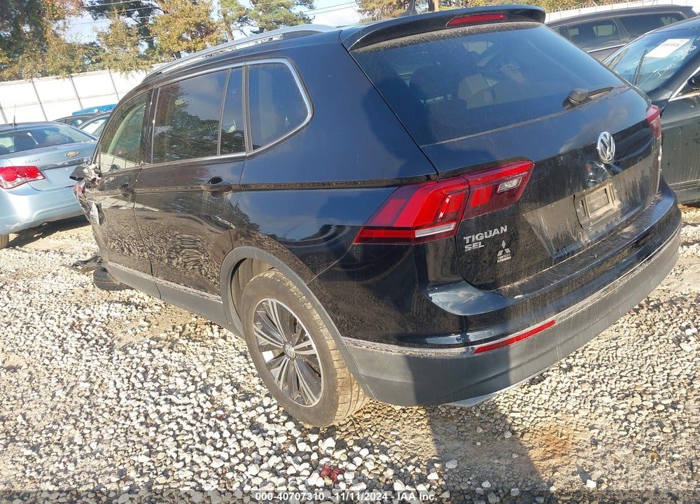 2018 VOLKSWAGEN TIGUAN SE/SEL VIN: 3VV2B7AX1JM067505