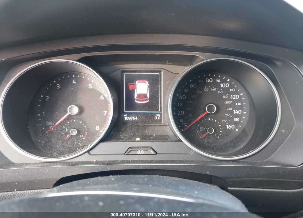 2018 VOLKSWAGEN TIGUAN SE/SEL VIN: 3VV2B7AX1JM067505