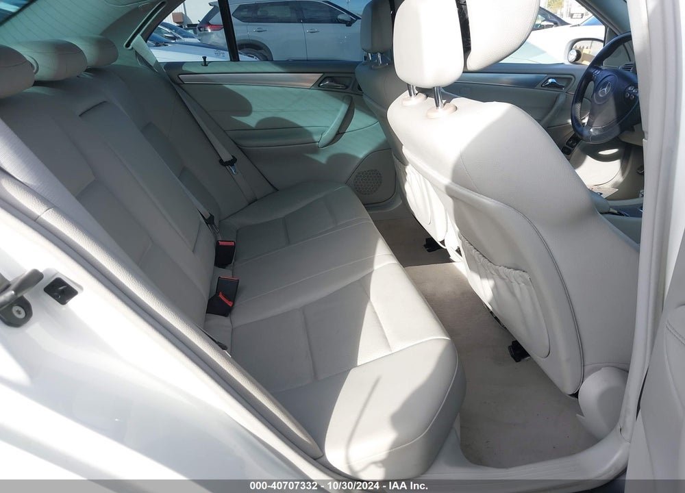 2006 MERCEDES-BENZ C 230 SPORT VIN: WDBRF52H76A889371