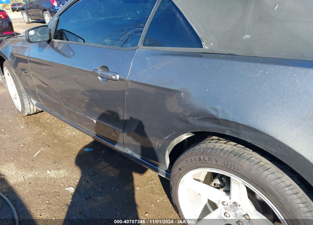 2013 FORD MUSTANG V6 VIN: 1ZVBP8EM4D5234419