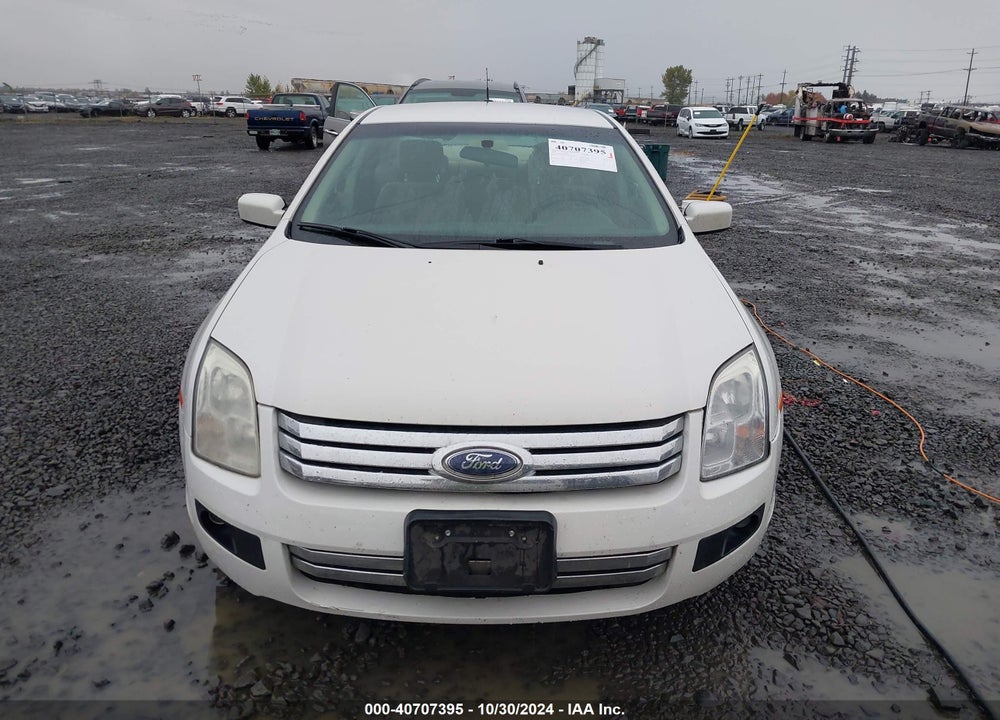 2008 FORD FUSION SE VIN: 3FAHP07158R117989