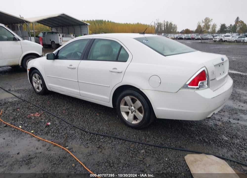 2008 FORD FUSION SE VIN: 3FAHP07158R117989