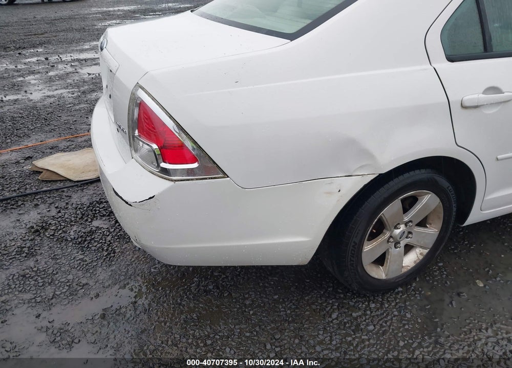 2008 FORD FUSION SE VIN: 3FAHP07158R117989
