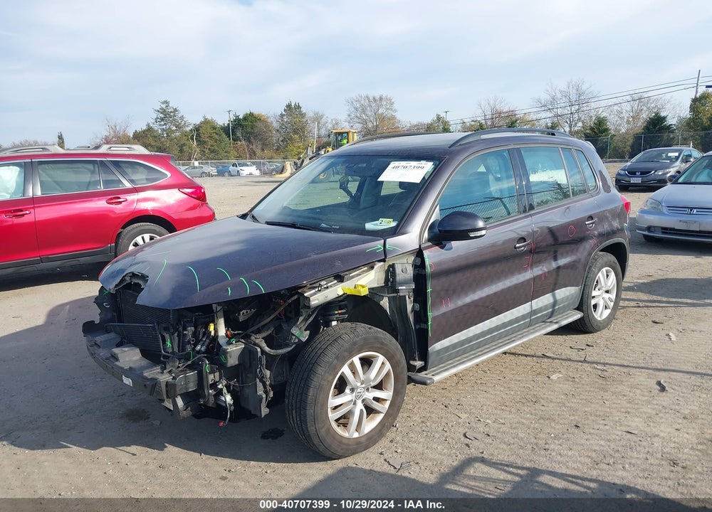 2016 VOLKSWAGEN TIGUAN S VIN: WVGAV7AX2GW604713