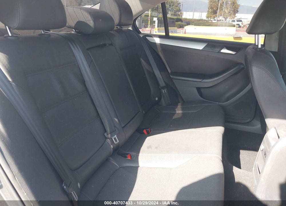 2012 VOLKSWAGEN JETTA 2.5L SEL VIN: 3VWLP7AJ1CM361339
