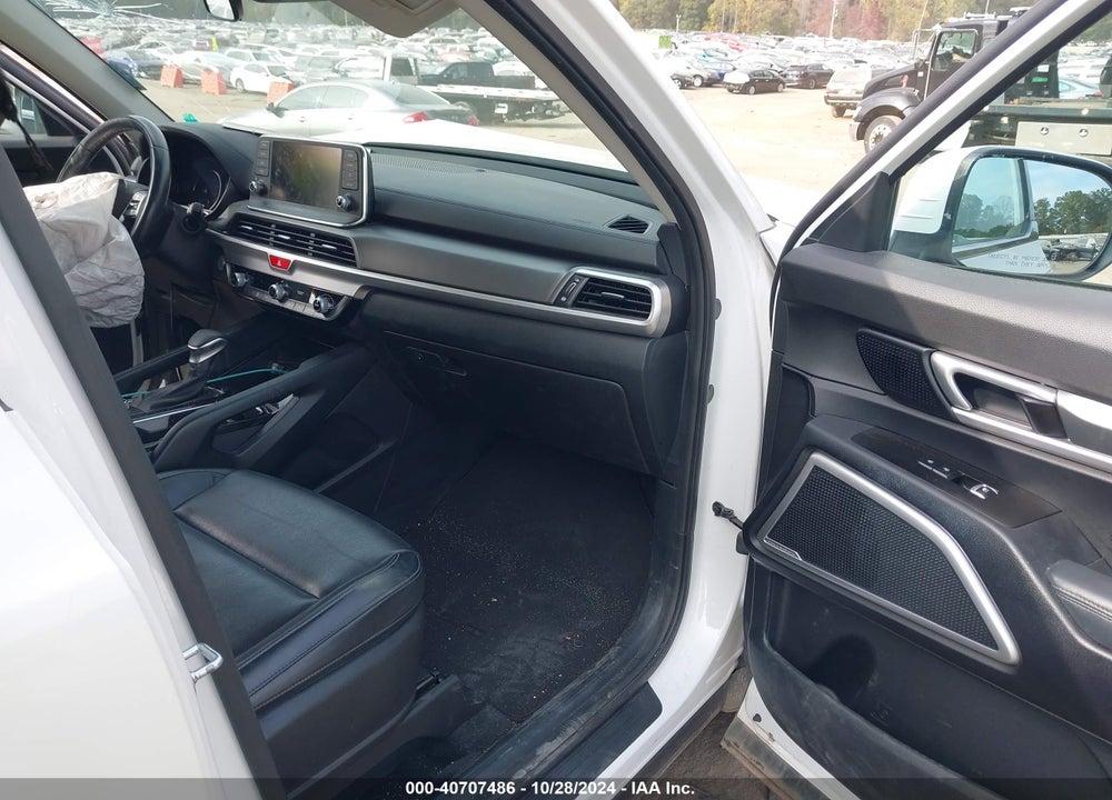 2021 KIA TELLURIDE LX VIN: 5XYP24HC4MG098030