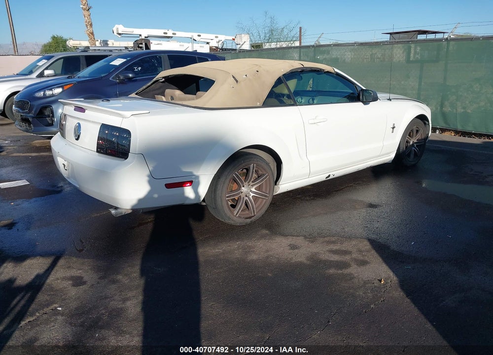 2008 FORD MUSTANG V6 DELUXE/V6 PREMIUM VIN: 1ZVHT84N885103676