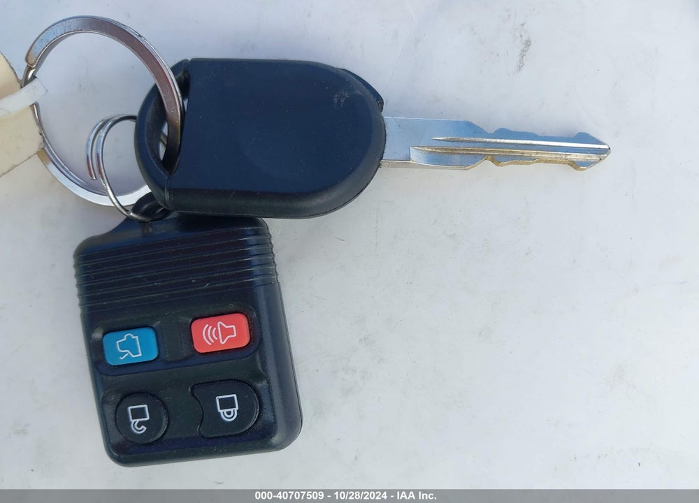 2009 FORD FOCUS SES VIN: 1FAHP36N79W184789