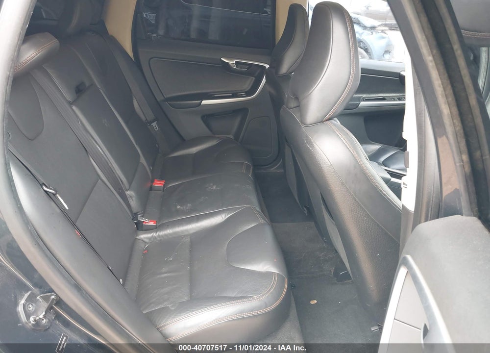 2010 VOLVO XC60 3.2 VIN: YV4982DL5A2127250