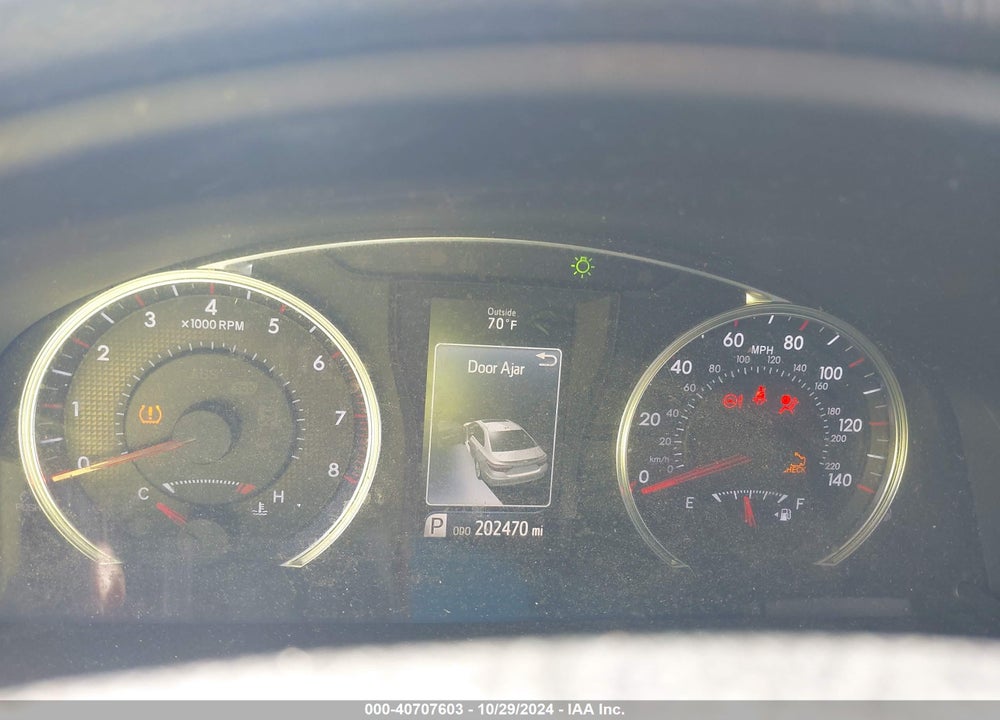 2016 TOYOTA CAMRY SE VIN: 4T1BF1FK7GU546203