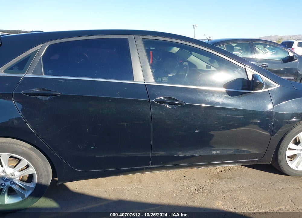 2016 HYUNDAI ELANTRA GT VIN: KMHD35LH5GU276809
