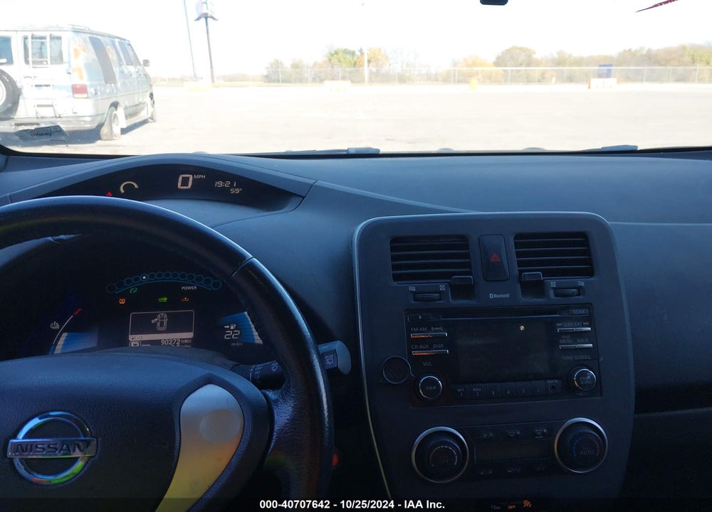 2013 NISSAN LEAF S VIN: 1N4AZ0CPXDC400306