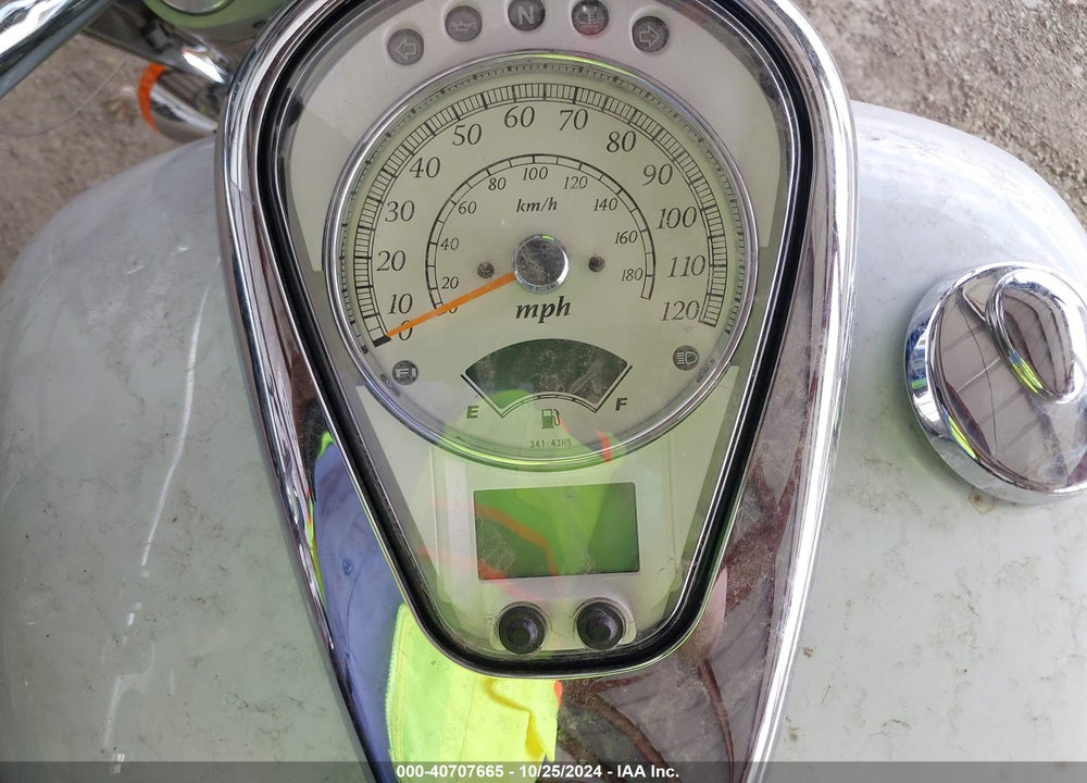 2023 SUZUKI VL800 M/TM VIN: JS1VS55A2P7100143