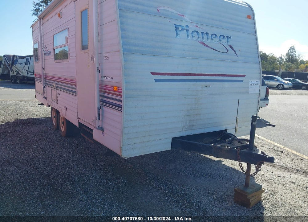 2002 FLEETWOOD PIONEER 18T6 VIN: 1EB1T182326000712