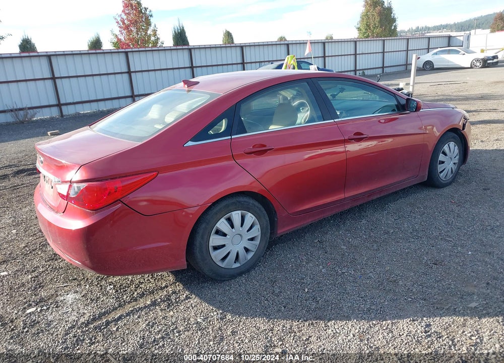 2013 HYUNDAI SONATA GLS VIN: 5NPEB4AC0DH550680