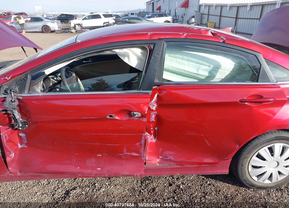 2013 HYUNDAI SONATA GLS VIN: 5NPEB4AC0DH550680