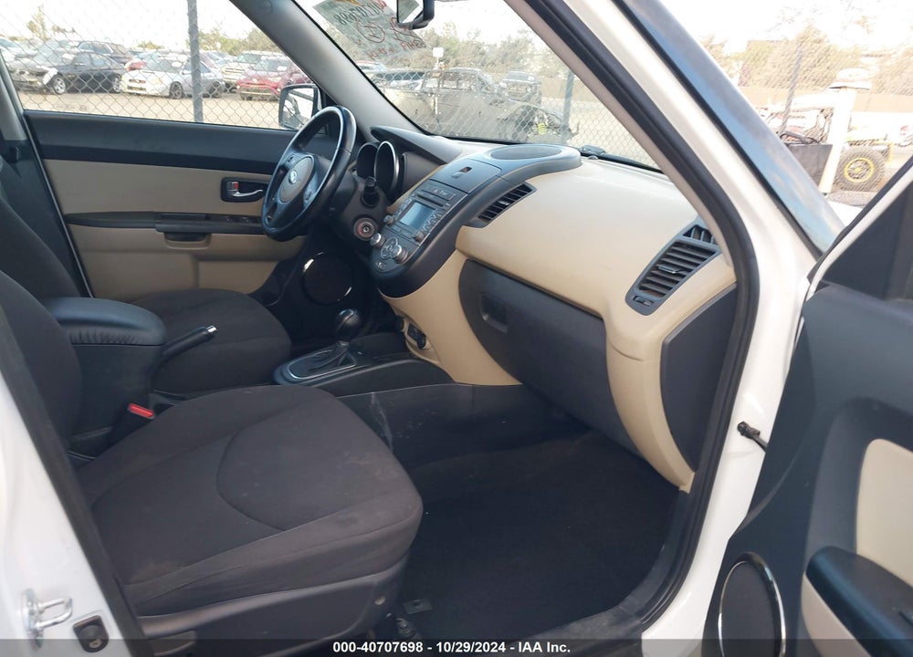 2013 KIA SOUL VIN: KNDJT2A69D7771984