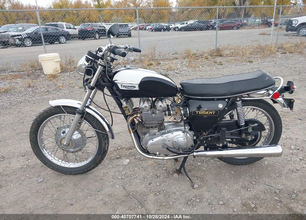 1972 TRIUMPH TRIDENT VIN: T150VKC03667