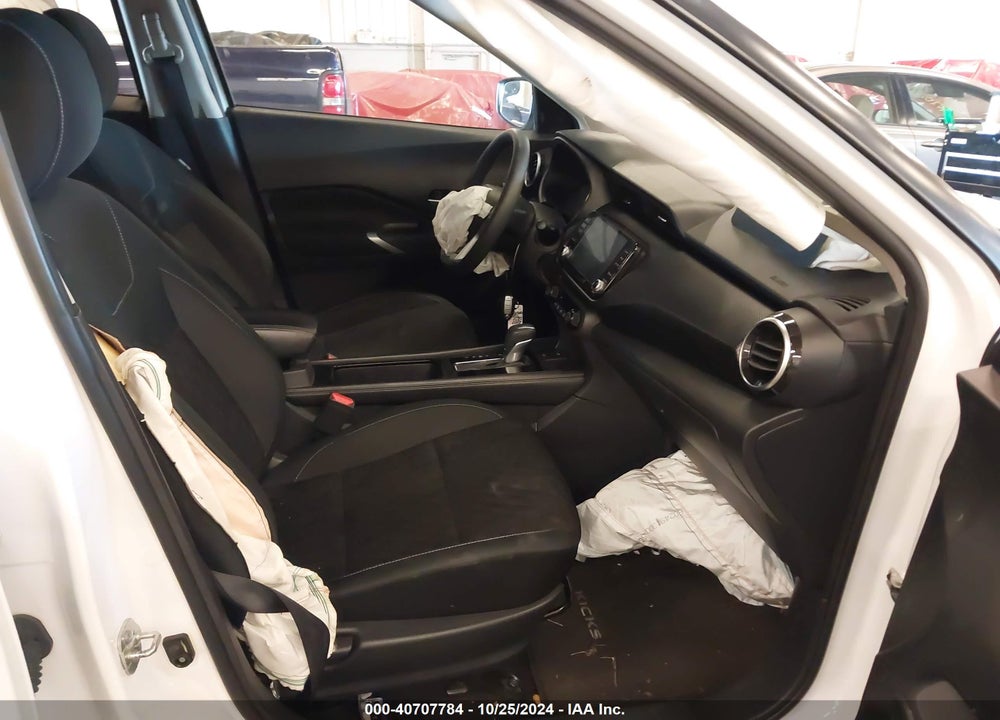 2021 NISSAN KICKS SV VIN: 3N1CP5CV8ML523436