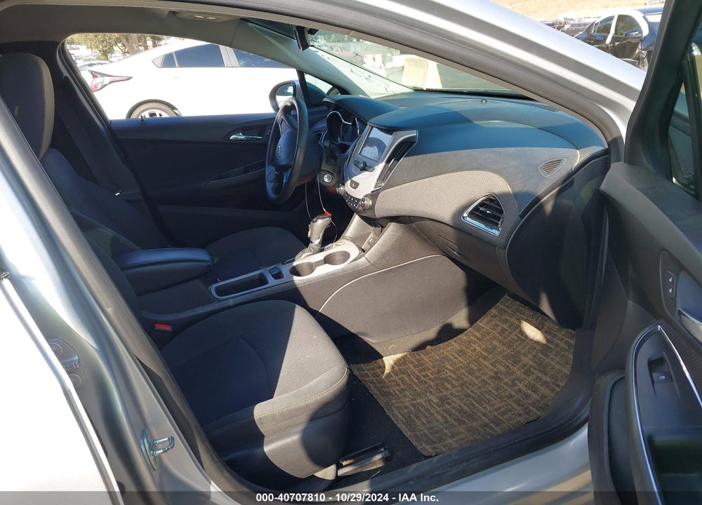 2016 CHEVROLET CRUZE LS AUTO VIN: 1G1BC5SM5G7320096