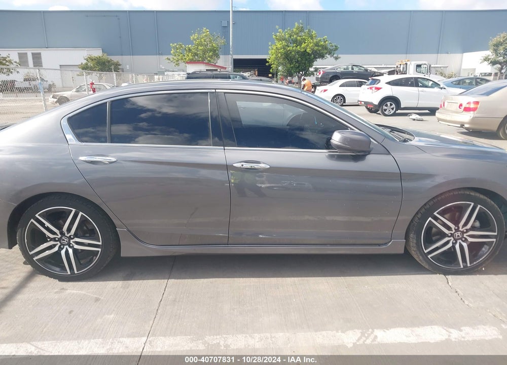 2016 HONDA ACCORD TOURING VIN: 1HGCR3F94GA017805