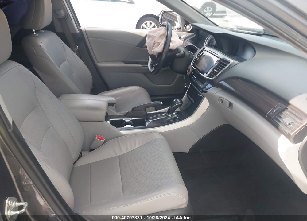2016 HONDA ACCORD TOURING VIN: 1HGCR3F94GA017805