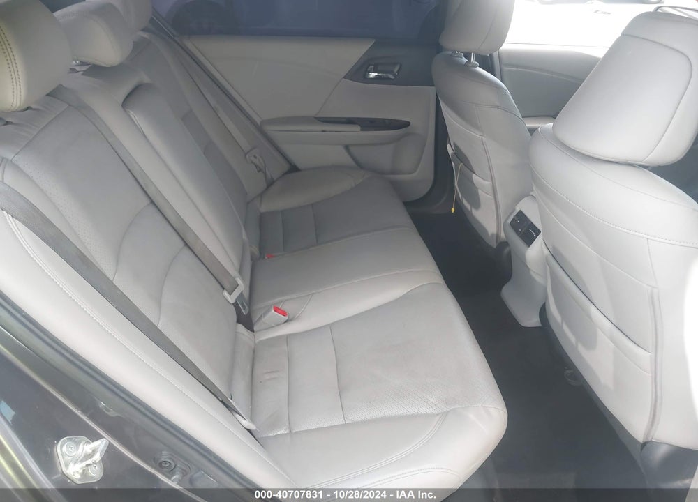 2016 HONDA ACCORD TOURING VIN: 1HGCR3F94GA017805