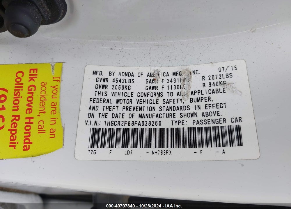 2015 HONDA ACCORD VIN: 1HGCR3F88FA038260