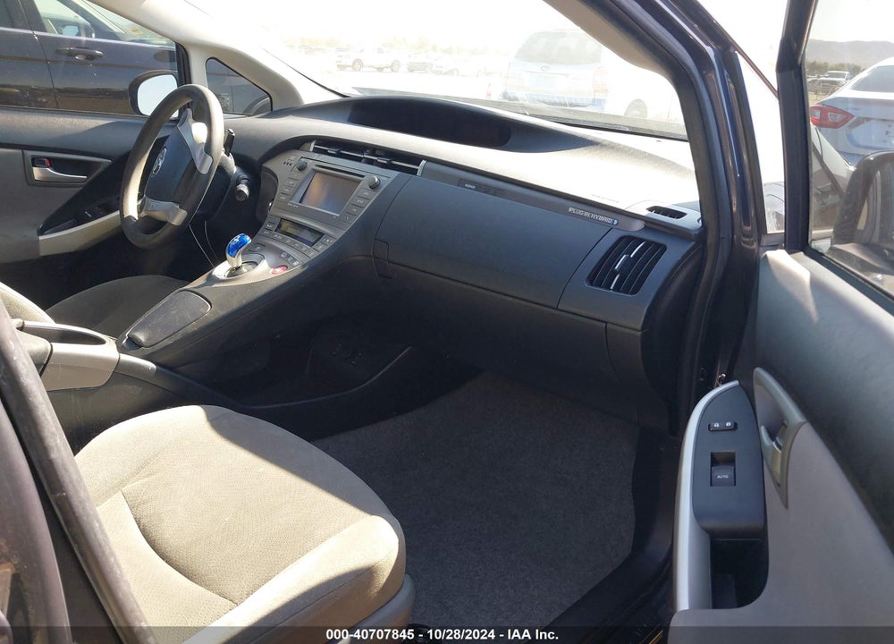 2014 TOYOTA PRIUS PLUG-IN VIN: JTDKN3DP6E3052273