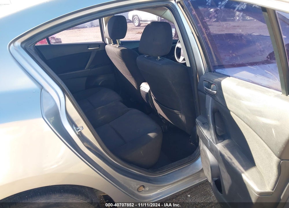 2010 MAZDA 3 I TOURING VIN: JM1BL1SF9A1149008