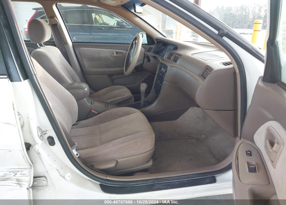 1999 TOYOTA CAMRY CE VIN: 4T1BG22K1XU441147