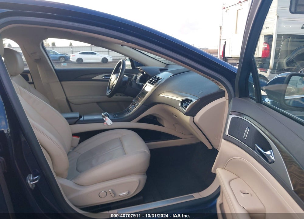 2017 LINCOLN MKZ SELECT VIN: 3LN6L5CC6HR612053