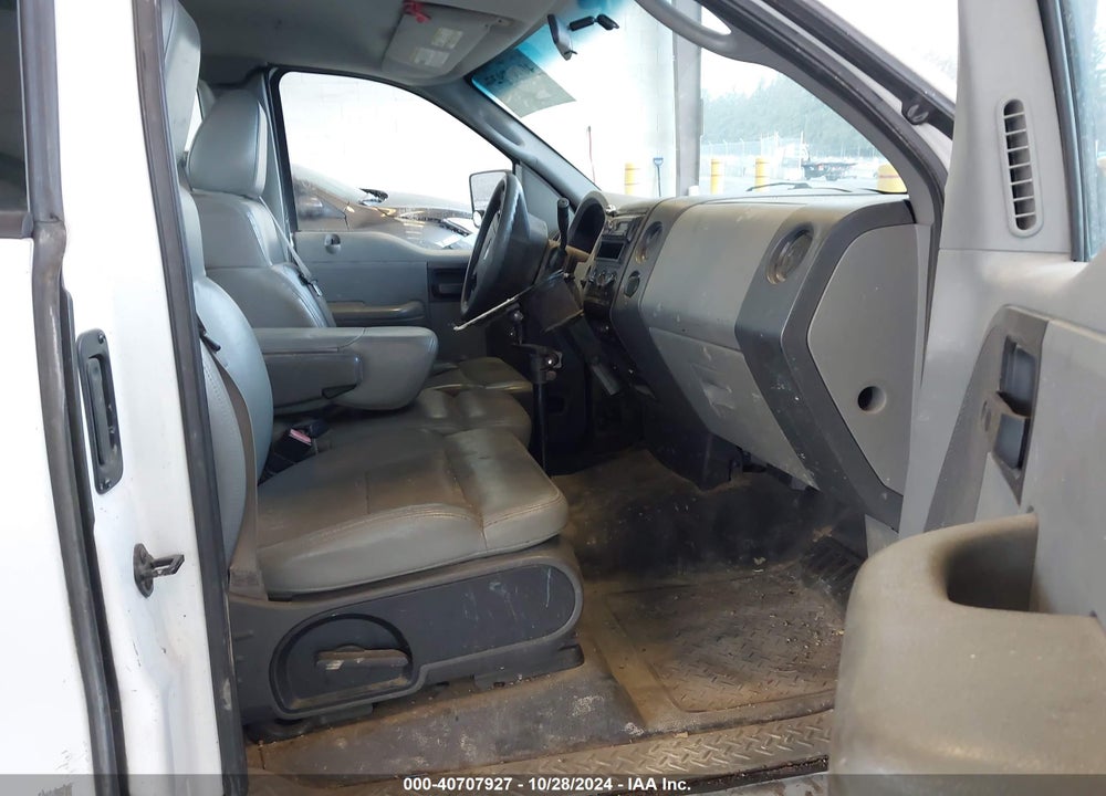 2005 FORD F-150 STX/XL/XLT VIN: 1FTRF12285NA90678