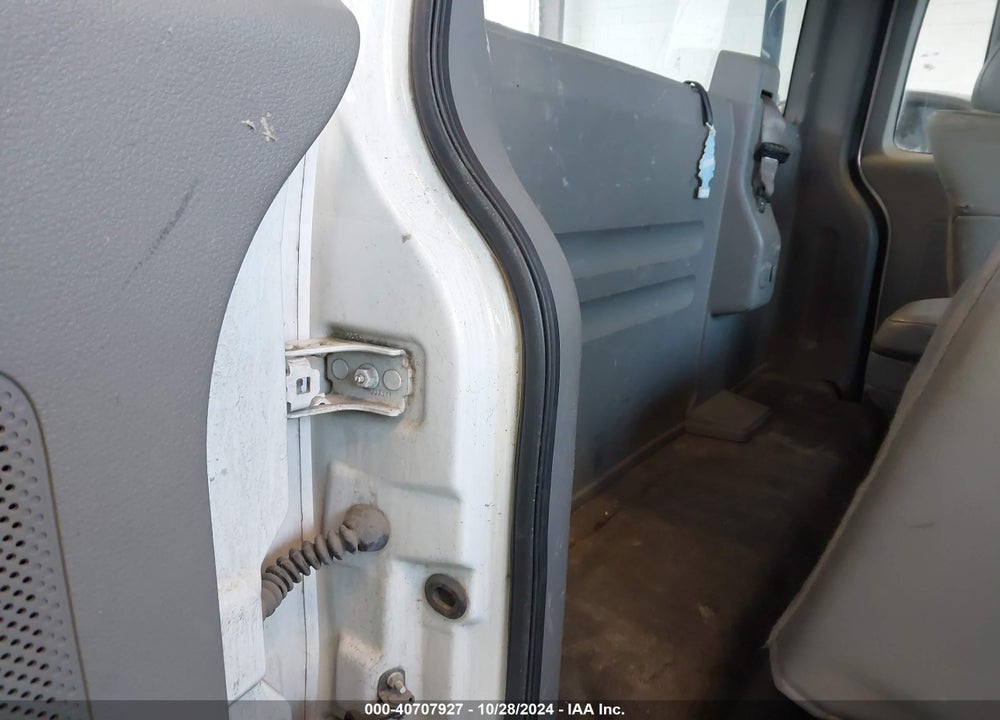 2005 FORD F-150 STX/XL/XLT VIN: 1FTRF12285NA90678