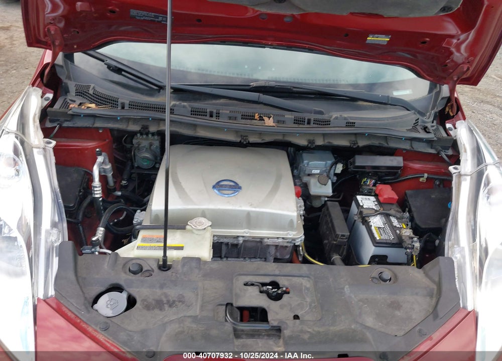 2015 NISSAN LEAF S VIN: 1N4AZ0CP9FC303634