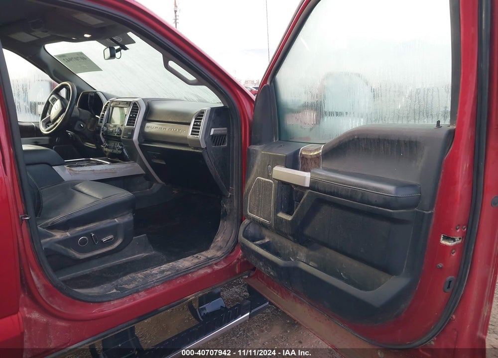 2017 FORD F-350 LARIAT VIN: 1FT8W3BT8HEE33428