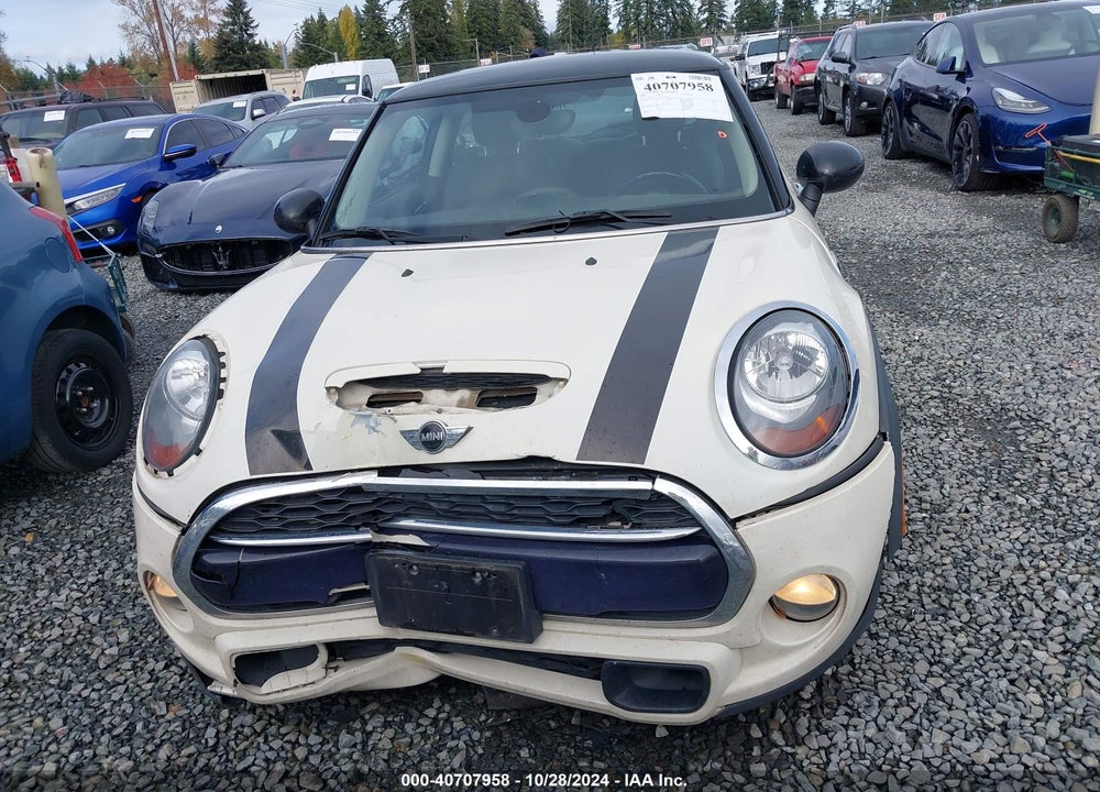 2016 MINI HARDTOP COOPER S VIN: WMWXP7C53G3B33869