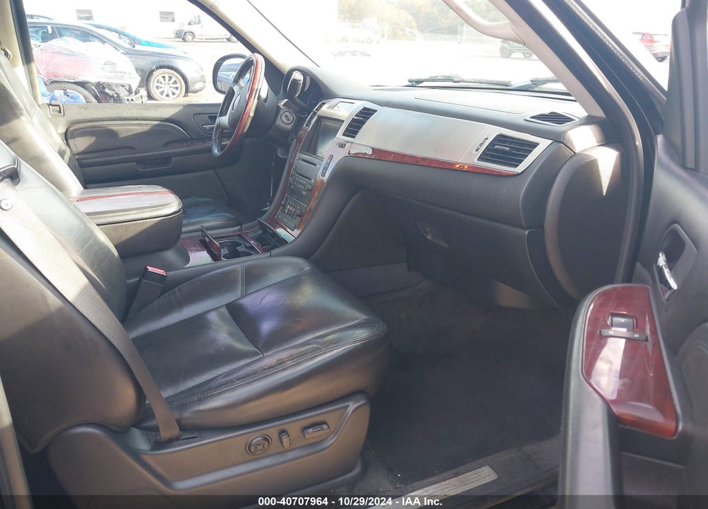 2007 CADILLAC ESCALADE ESV STANDARD VIN: 1GYFK66847R311919