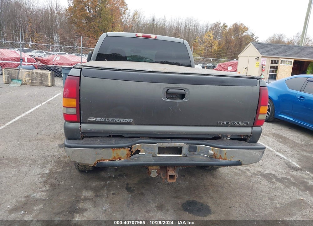 2001 CHEVROLET SILVERADO 2500HD LT VIN: 1GCHK29U21E200445
